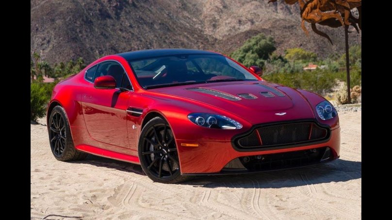 Aston Martin v12 Vantage s