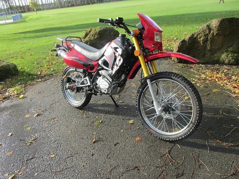 Мотоцикл Лифан 200 эндуро