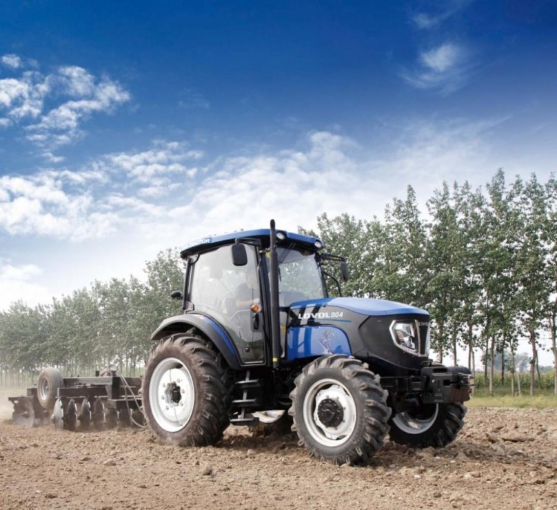 Трактор Ловол 904