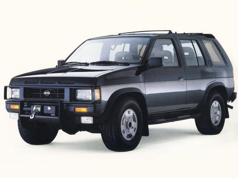 Nissan Pathfinder 1990