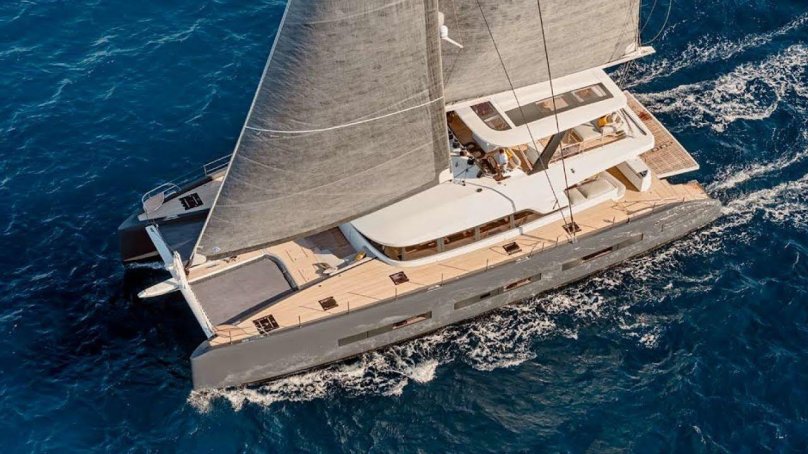 Катамаран Lagoon Seventy 7