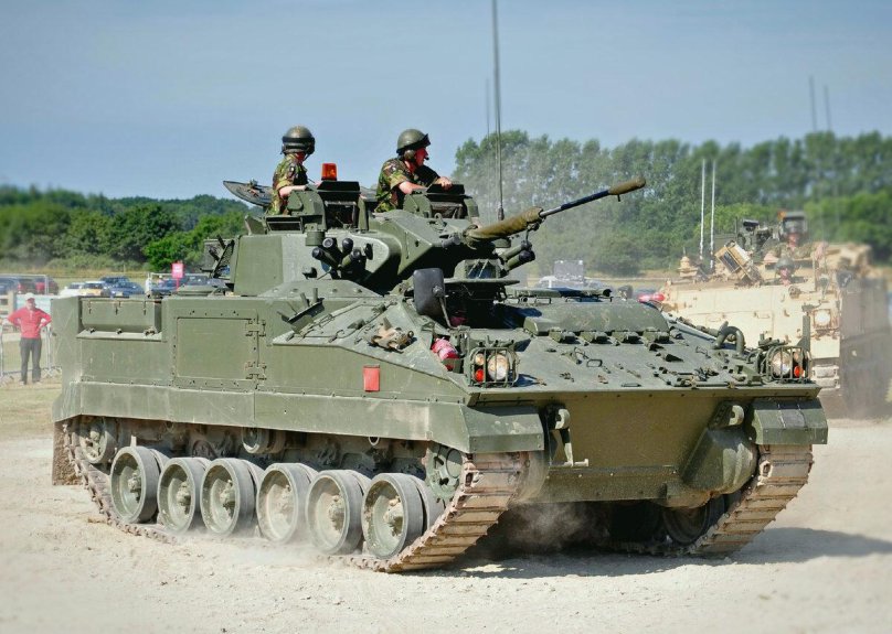 БМП Уорриор 2