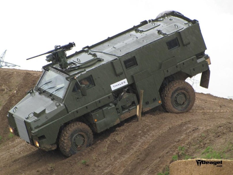 БТР АТ-105 «Саксон»