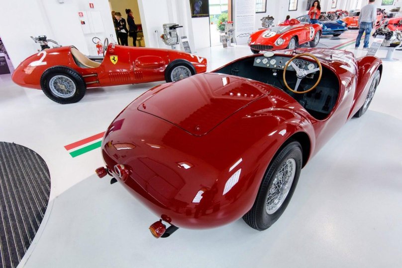 Музей Энцо Феррари в Модене