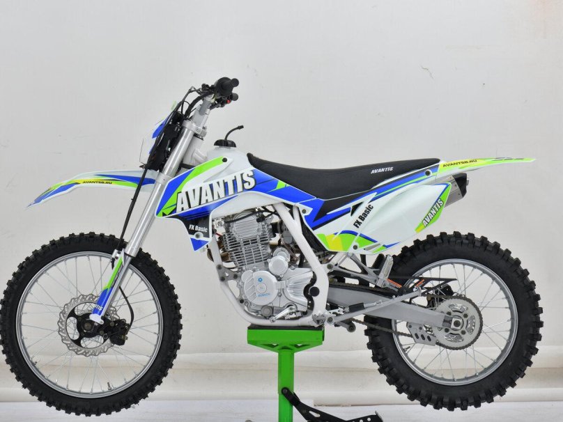Avantis FX 250 Basic