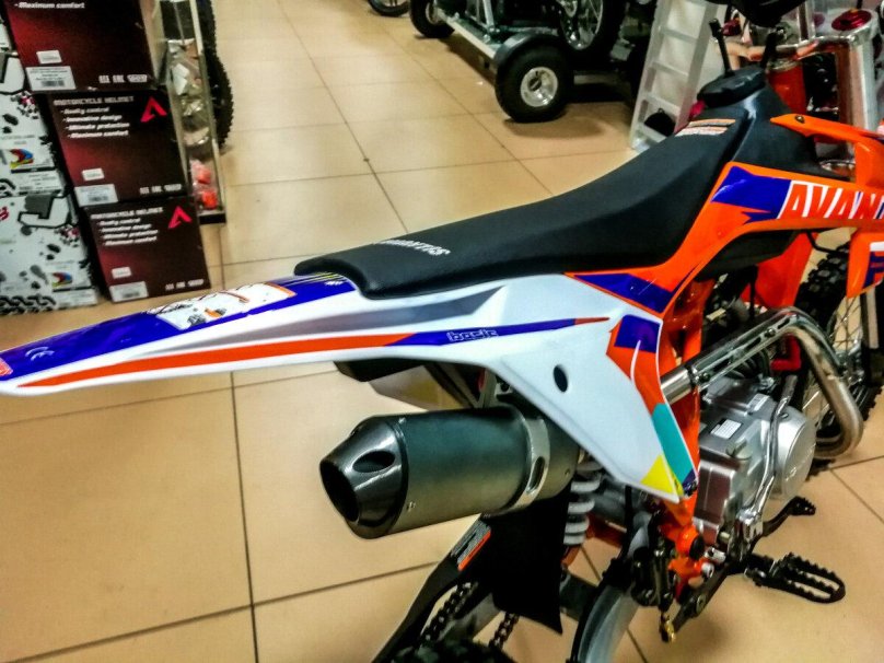 Питбайк Авантис Бейсик 125