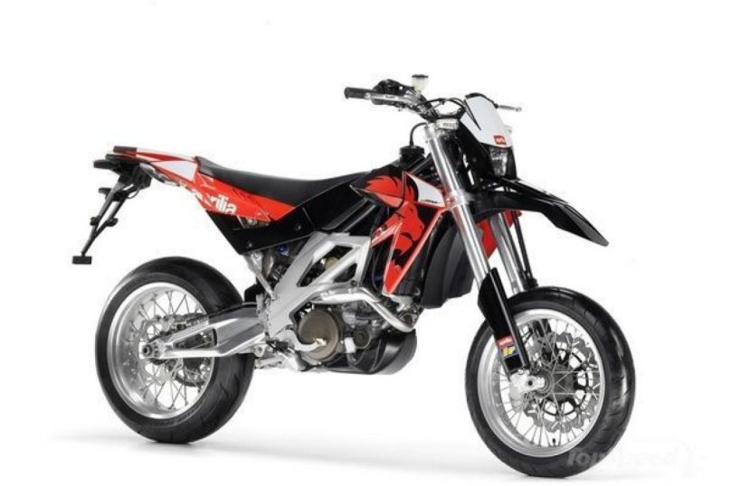 Априлия мотард 550