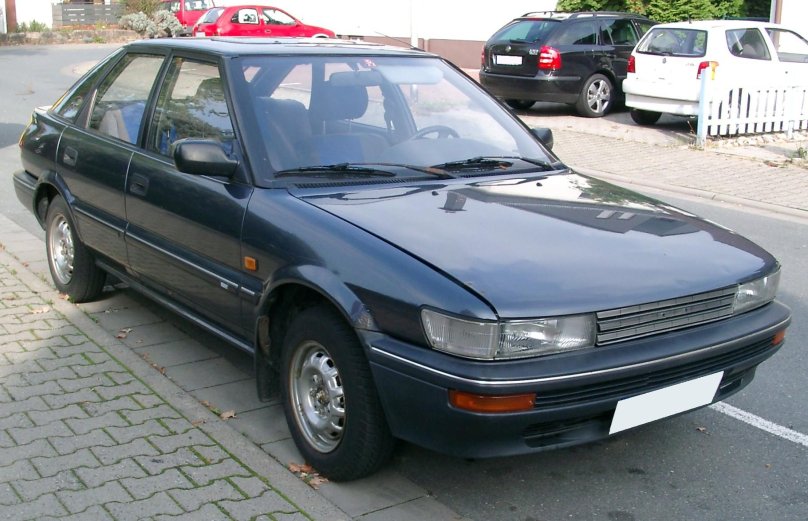 Toyota Corolla 1987 e90