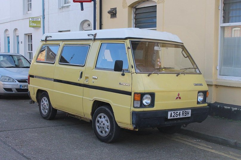 Митсубиси л300