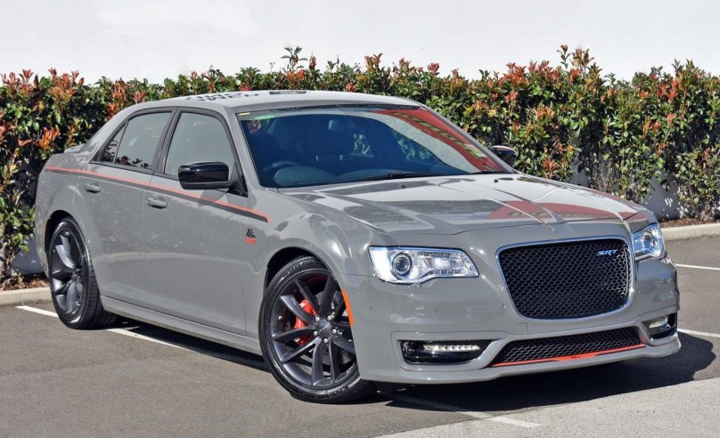 Chrysler 300c srt8