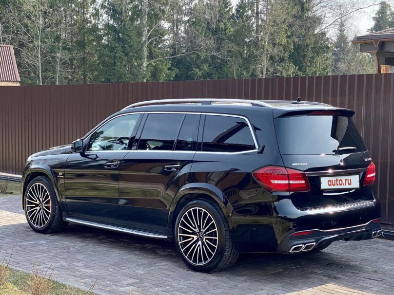 Mercedes AMG GLS 63 внедорожник