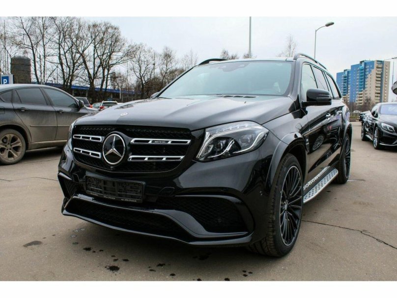 Мерседес GLS 2018 черный