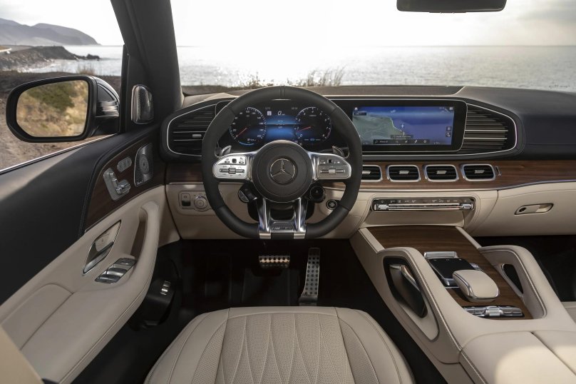 Mercedes Benz GLS 2021