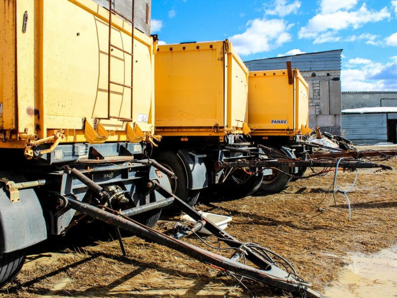 Самосвальный прицеп Панав