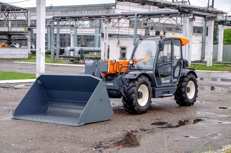 TLH 3507 погрузчик телескопический