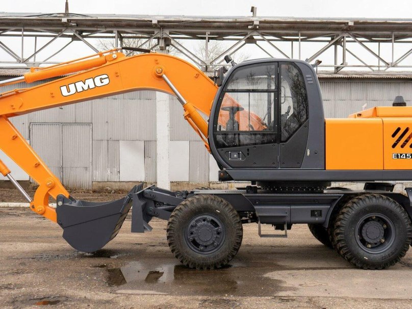 Колесный экскаватор e185w