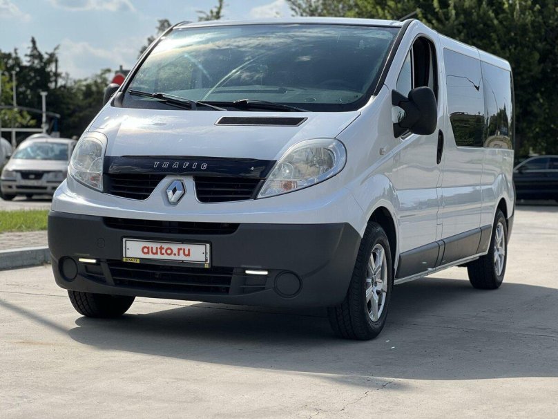 Рено трафик 2008