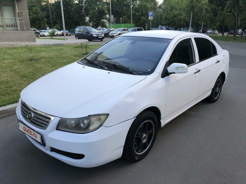 Lifan Solano белый