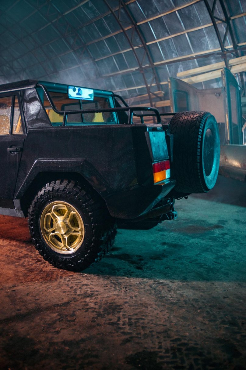 Lamborghini lm002 в России