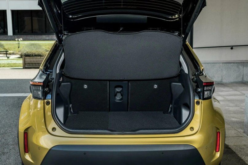 Тойота Yaris Cross 2022