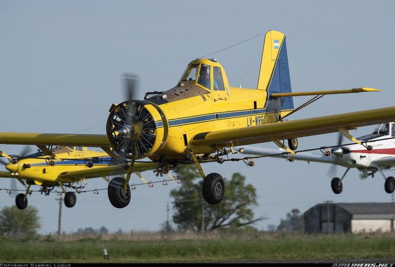 Air tractor 402