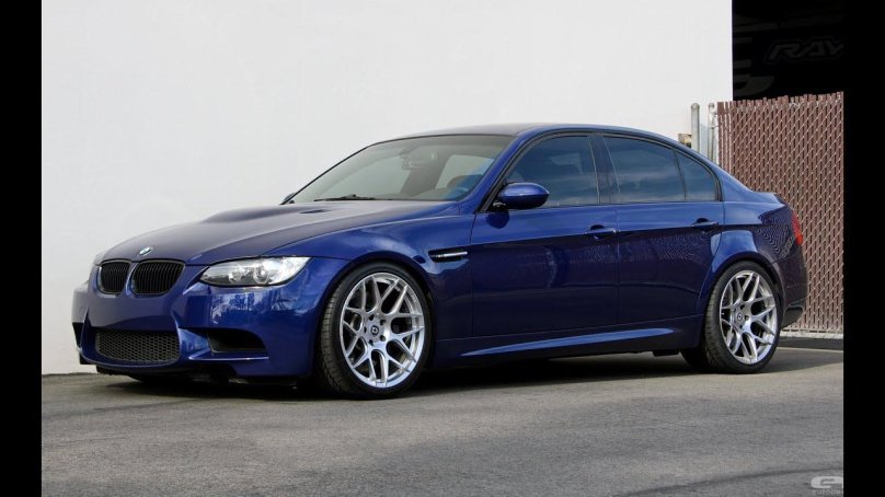 BMW m3 Blue e90
