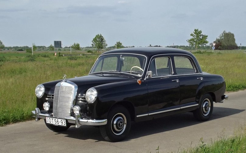 Mercedes-Benz w120 model; 180c Ponton 1961