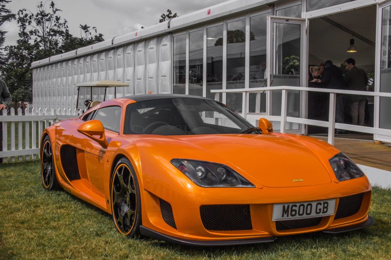 Машина Noble m600