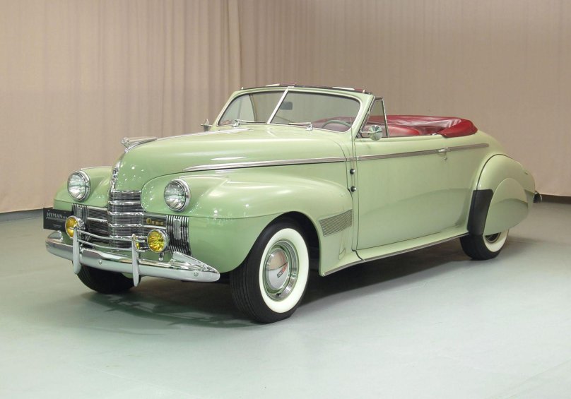 Oldsmobile 1940