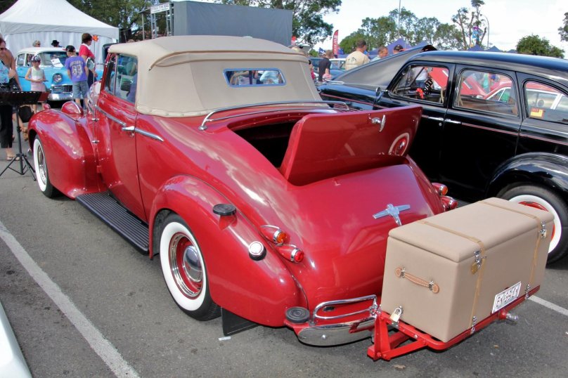 Олдсмобиль 1939