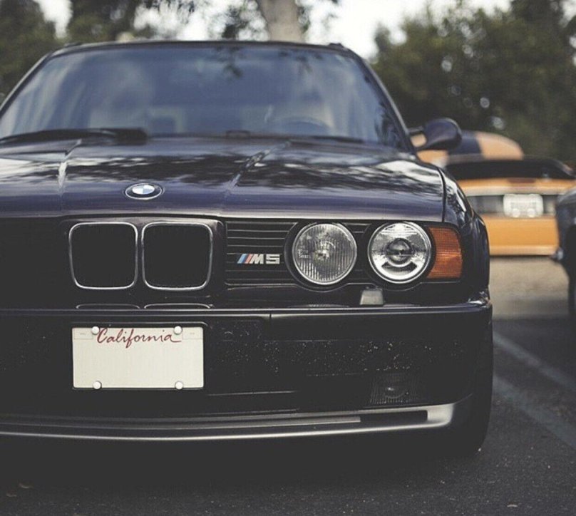 БМВ m5 e34