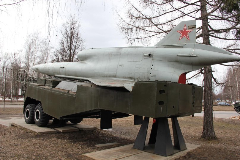 Советский беспилотник ту-141