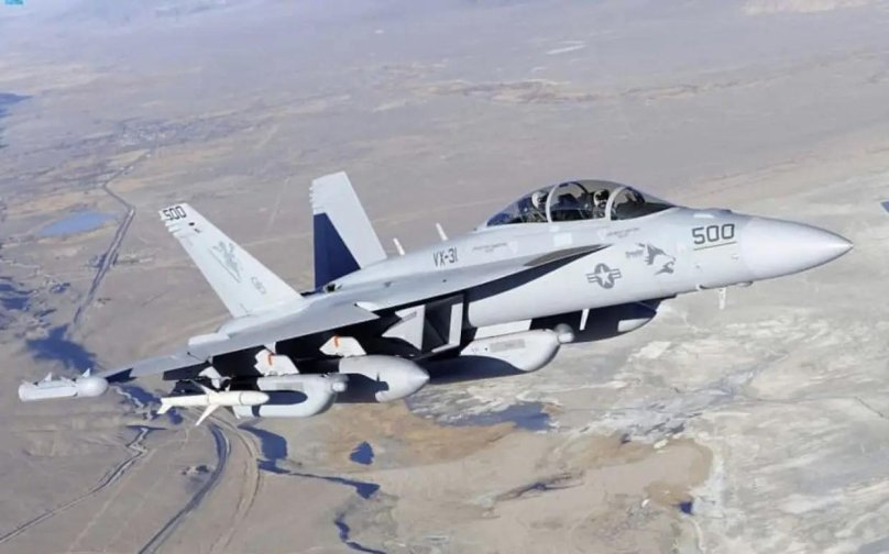 EA-18g гроулер