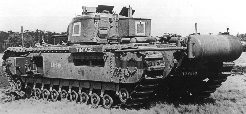 Огнеметный танк Черчилль-крокодил