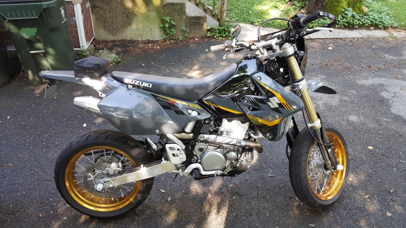 Suzuki Dr-z400
