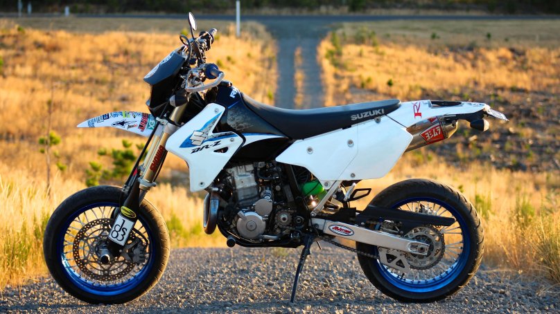 Сузуки ДРЗ 400