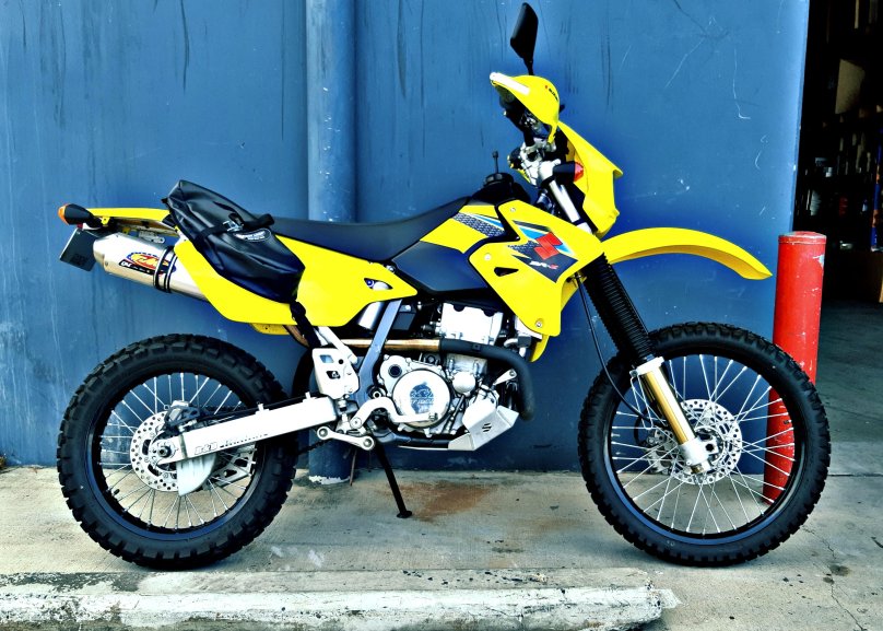 Судзуки DRZ 400