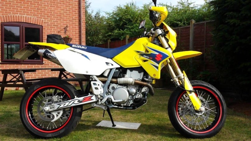 Мотоцикл Suzuki DRZ 400