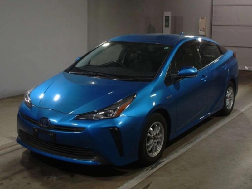 Синий Приус 2020