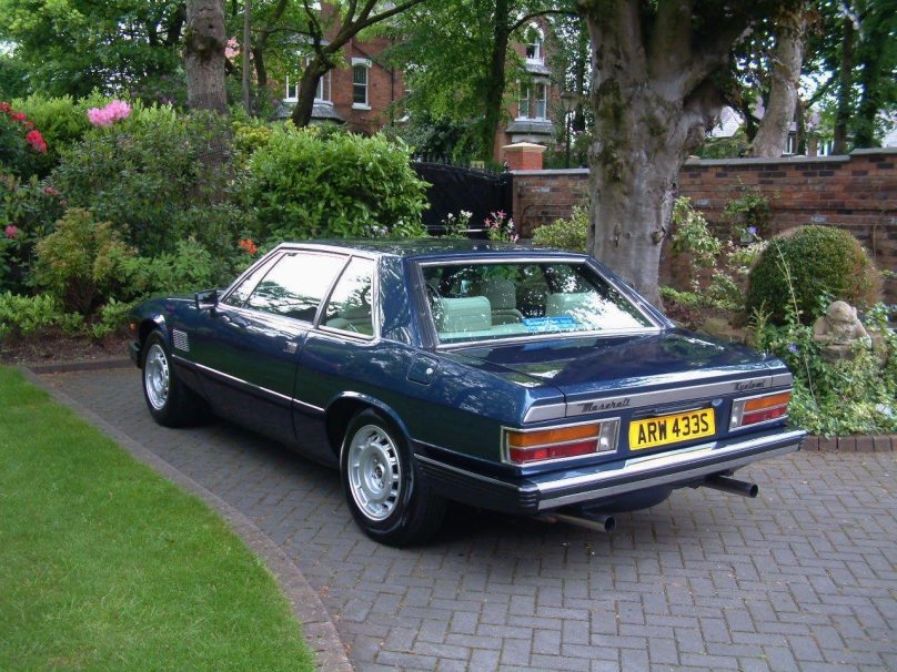 1977 Maserati Kyalami 4.2 зеленый