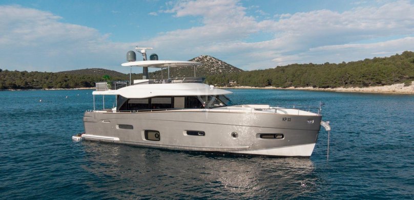 Магеллано 74