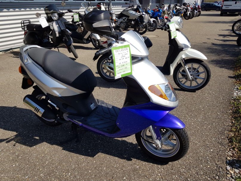 Скутер Daelim s-Five