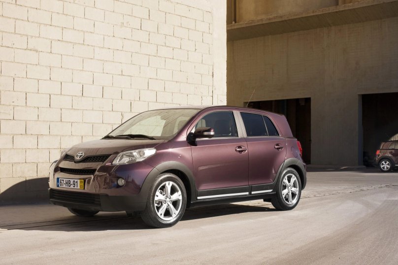 Toyota Urban Cruiser 2008