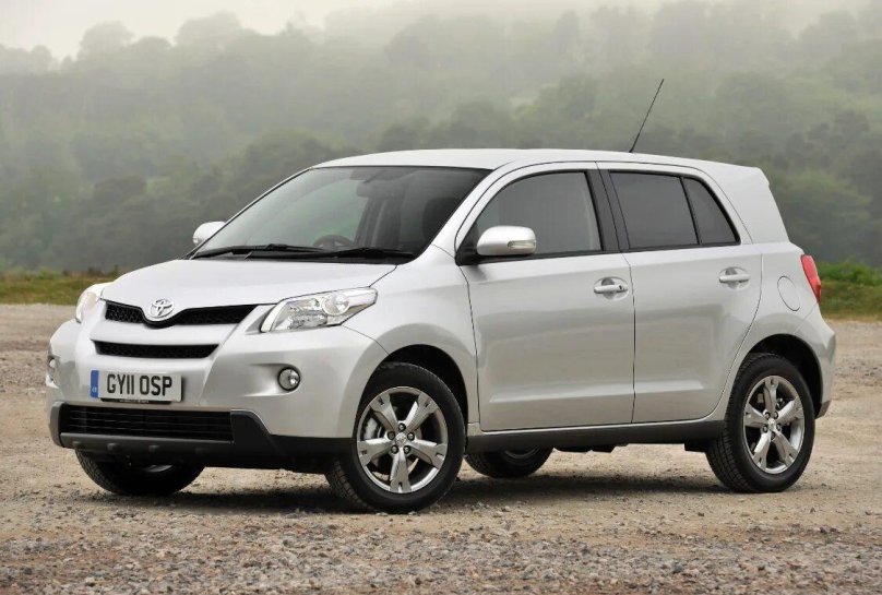 Toyota Urban Cruiser XP 110