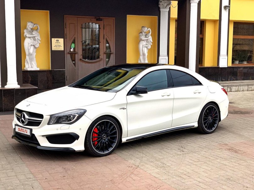 Mercedes Benz CLA 45 AMG