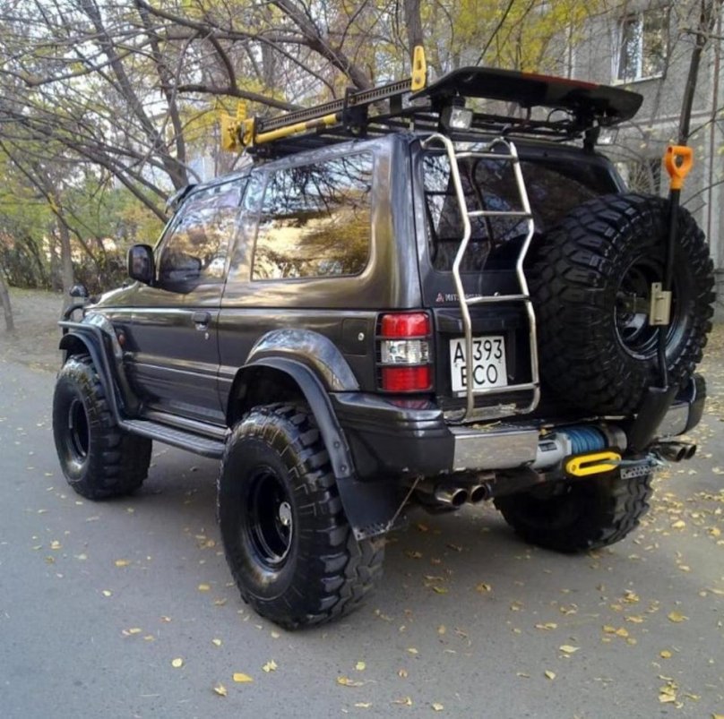 Mitsubishi Pajero 1998 off Road