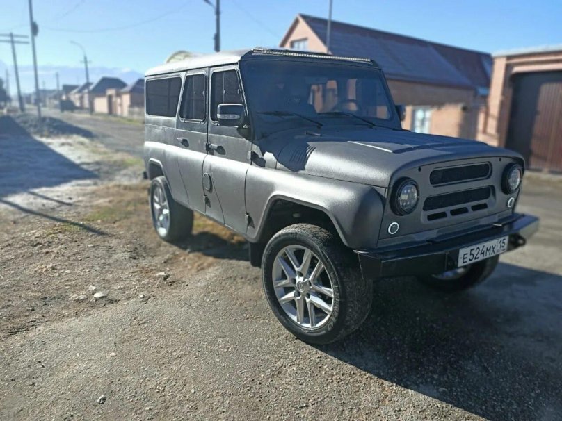 УАЗ Хантер 3153