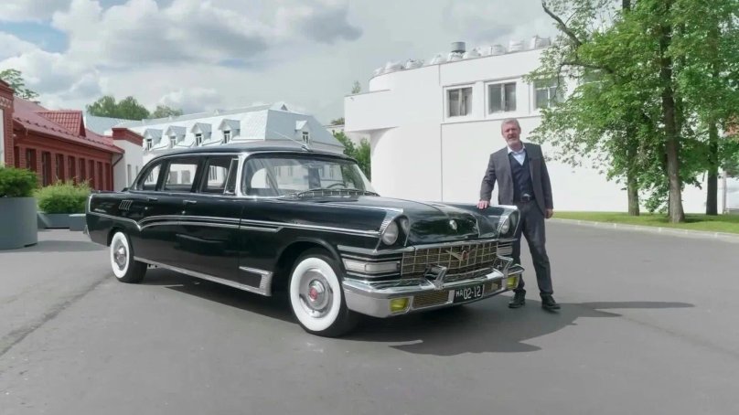 Правительственный ЗИЛ 111
