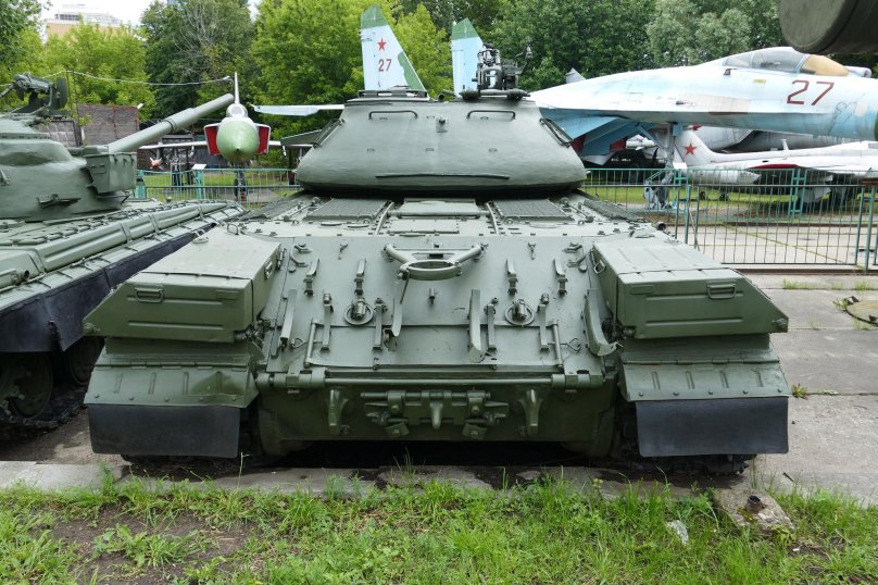 Английский танк в Архангельске фото