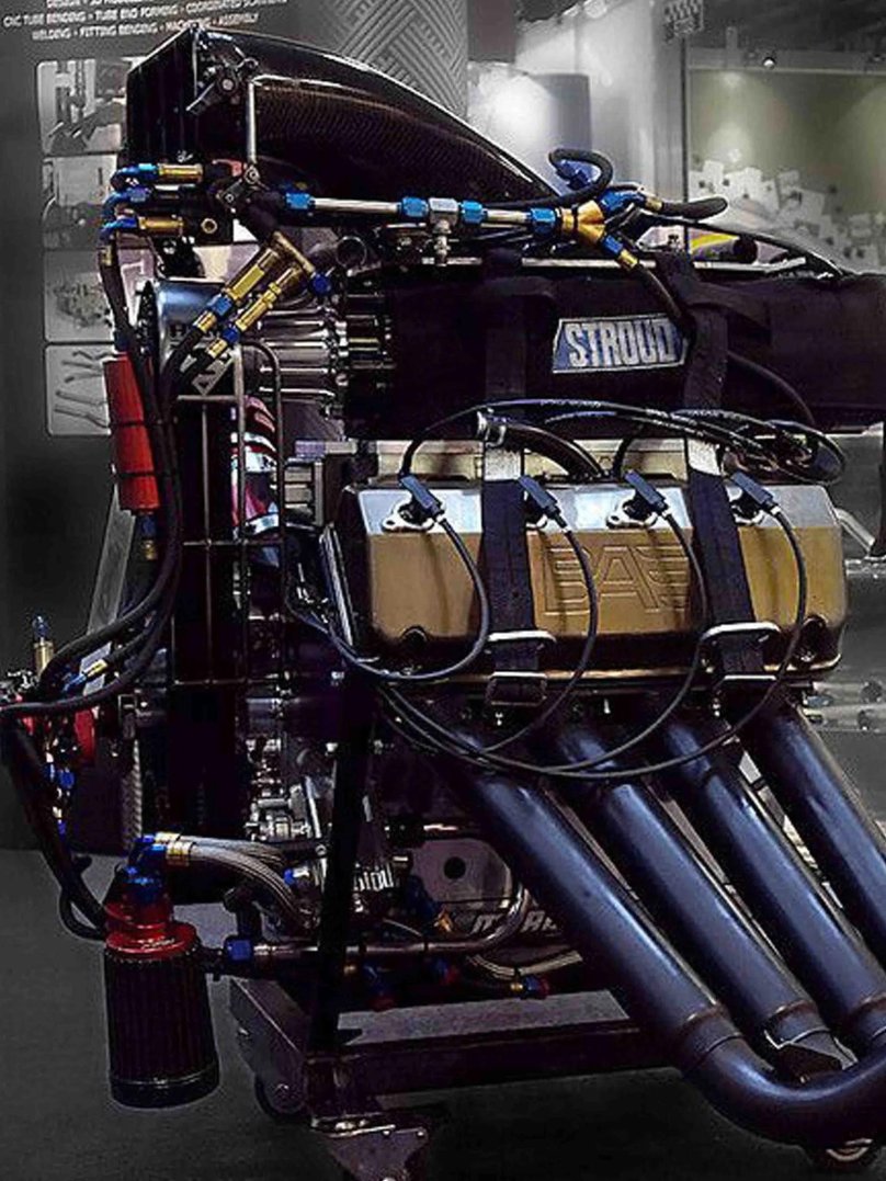 Top fuel двигатель